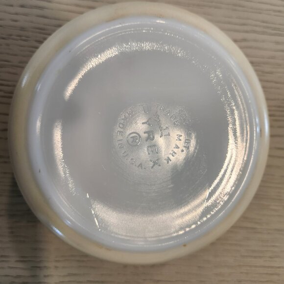 Vintage Pyrex Promotional Gold Leaf Casserole #473 w/Lid 1 QT Cinderella Handles - Picture 5 of 5